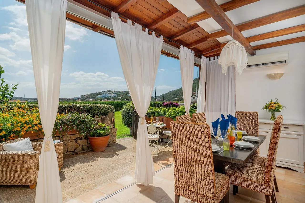 Exclusive Marina Apartment Porto Cervo location